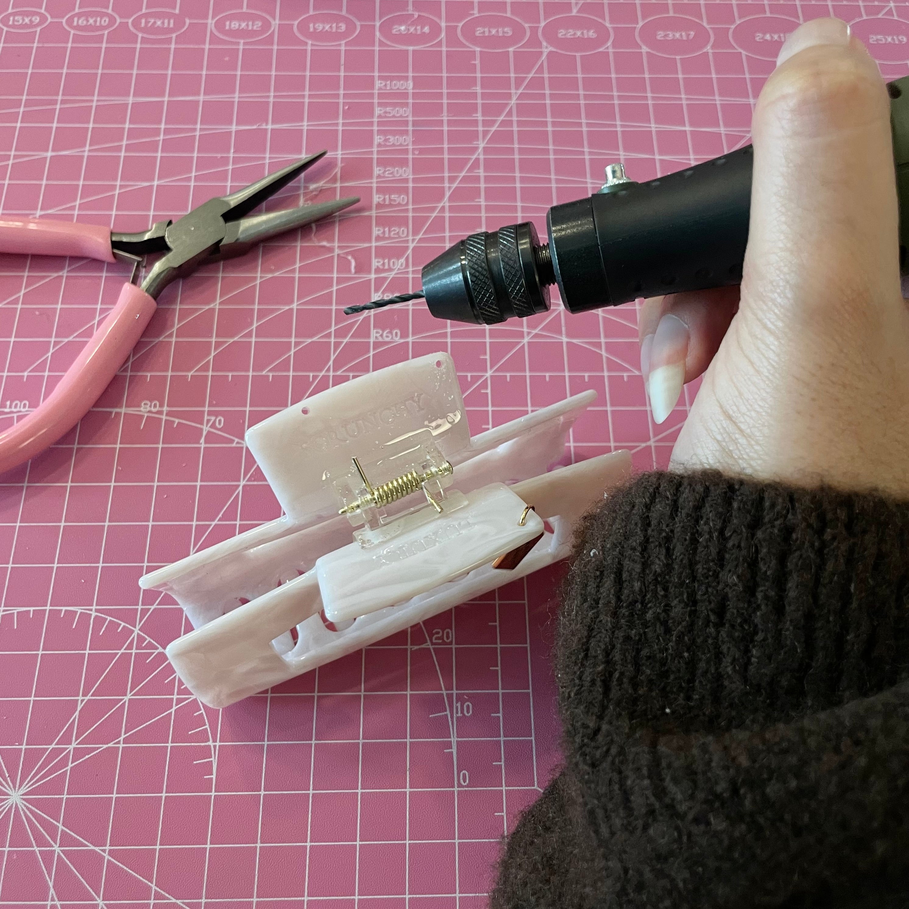 Atelier Bar à charms - Pinces personnalisées (Cholet)