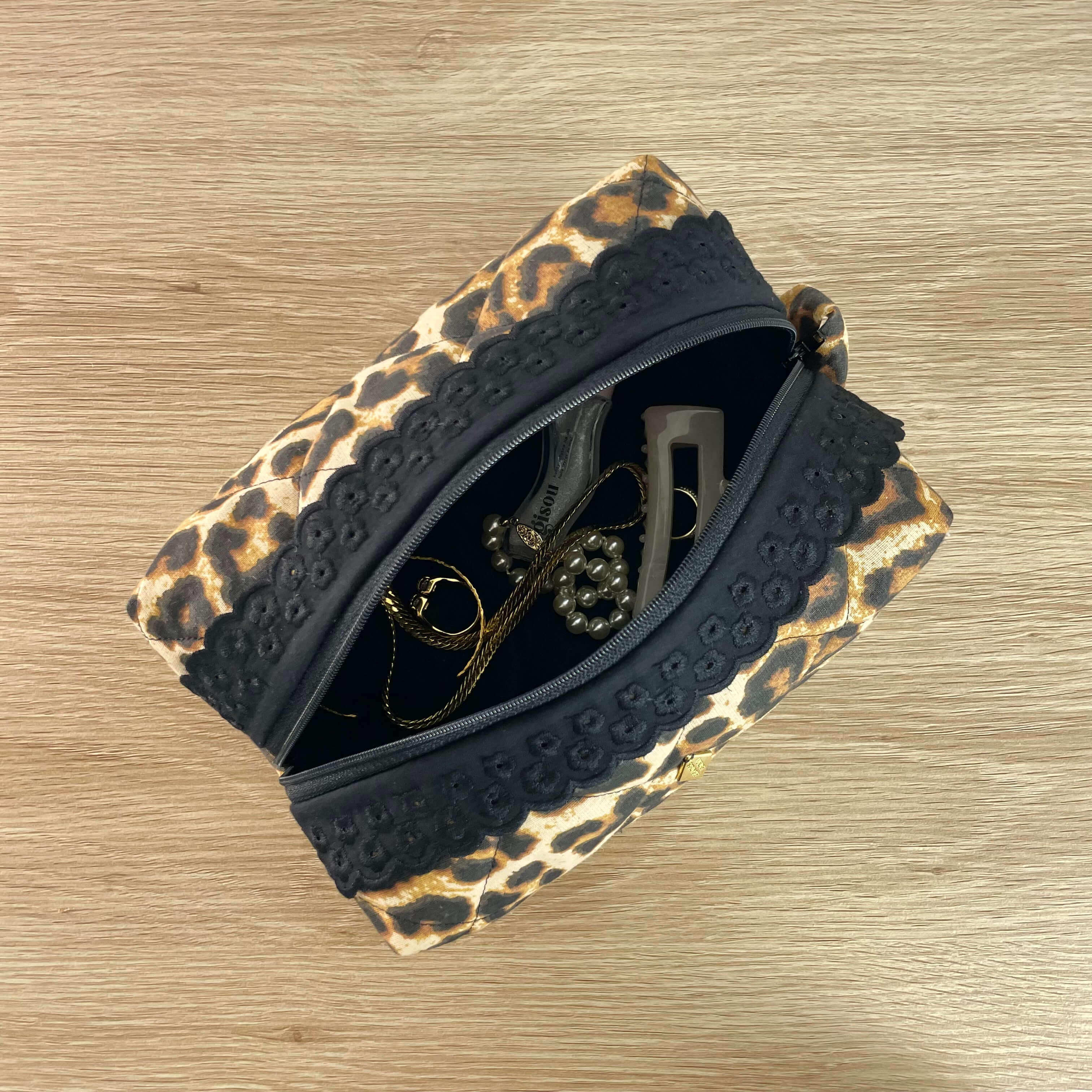 Trousse léopard