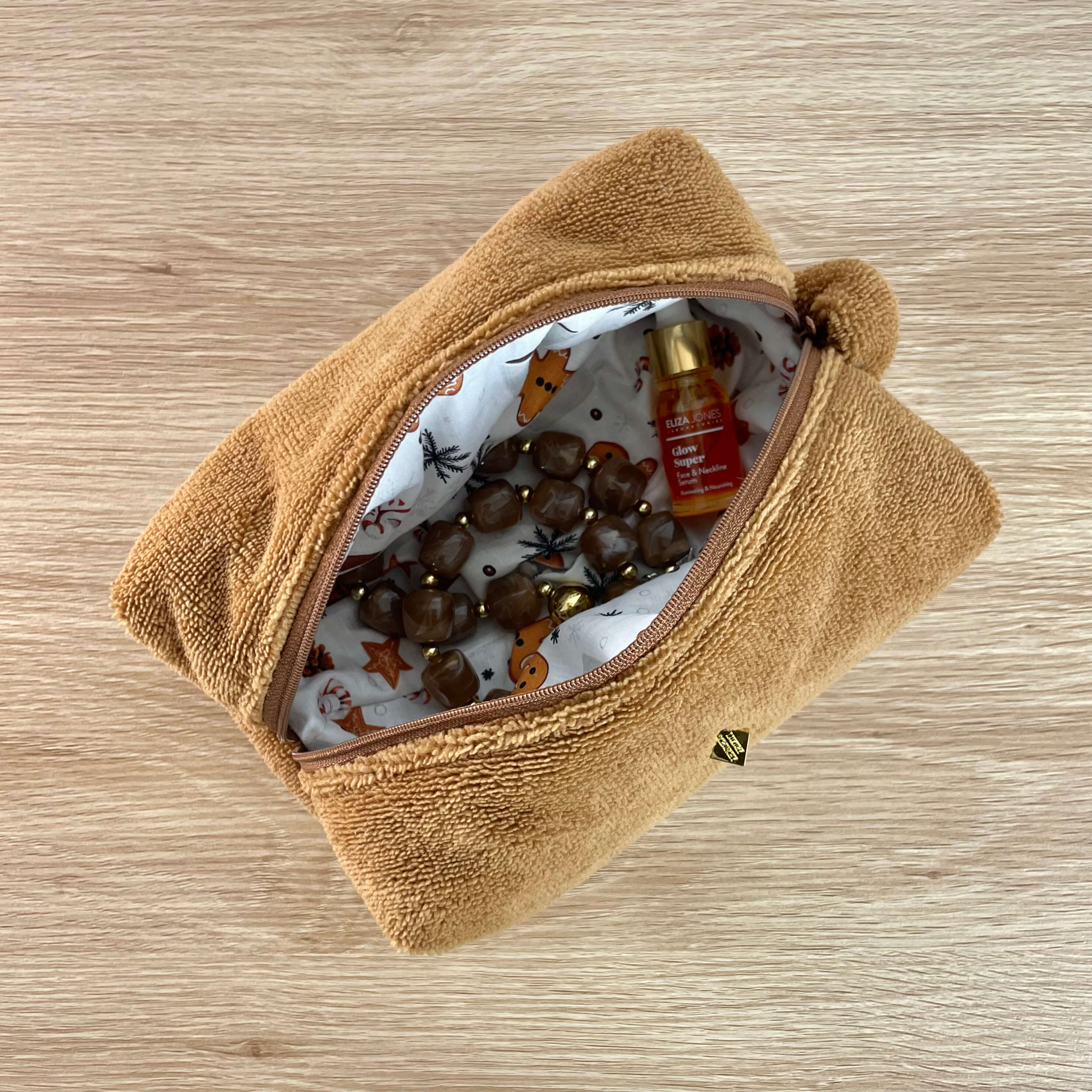 Trousse ocre